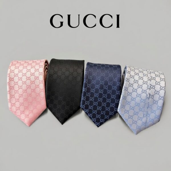 3Vd7R Галстук Gucci