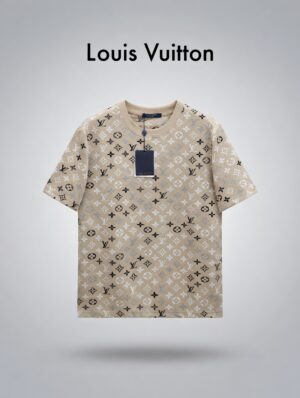 47Z44 Футболка Louis Vuitton