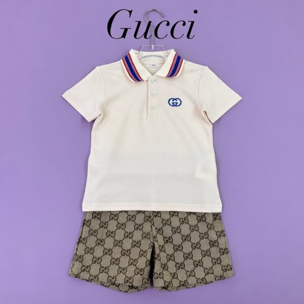 Костюм с шортами Gucci