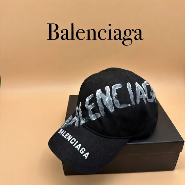 Кепка Balenciaga