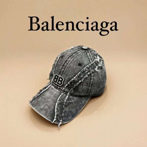 Кепка Balenciaga