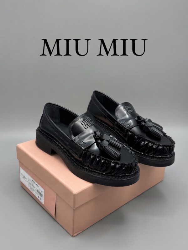 Лоферы Miu Miu