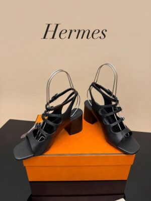 f7b9f1cc-30dc-4e73-8c18-8f180187c5e6 Босоножки Hermes