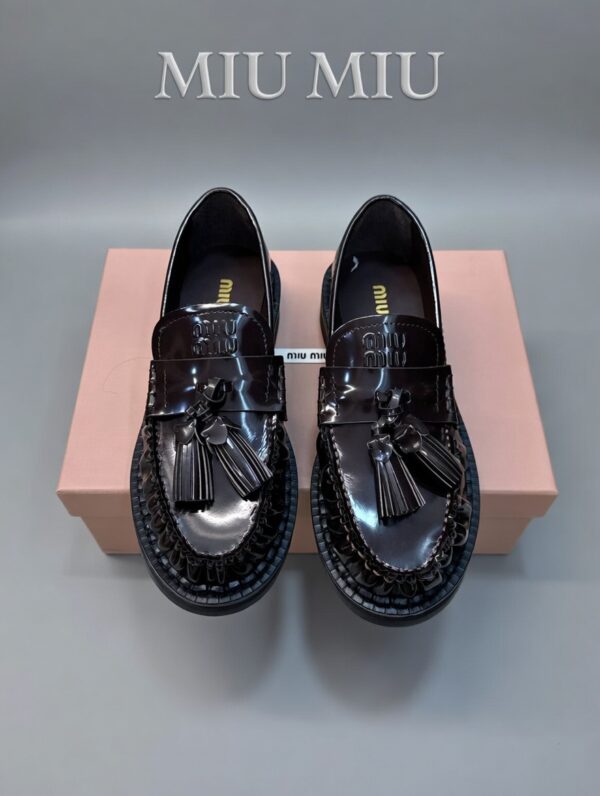 Лоферы Miu Miu