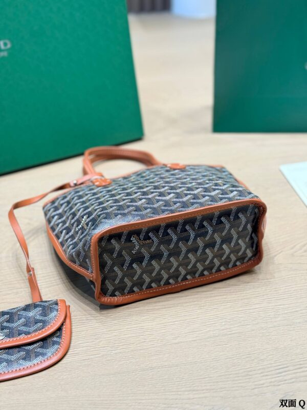 photo_2026-03-01_11-49-06 Сумка Goyard