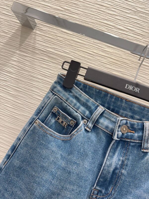 Джинсы Dior
