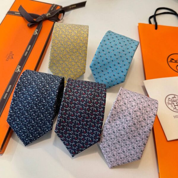 photo_2026-03-05_14-01-25 Галстук Hermes