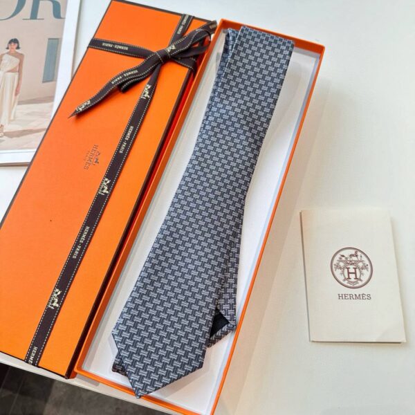 photo_2026-03-06_04-33-20 Галстук Hermes