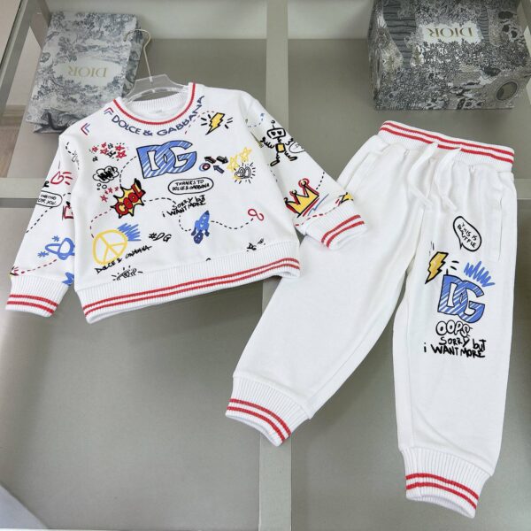 photo_2026-03-06_13-29-59 Костюм со штанами Dolce&Gabbana