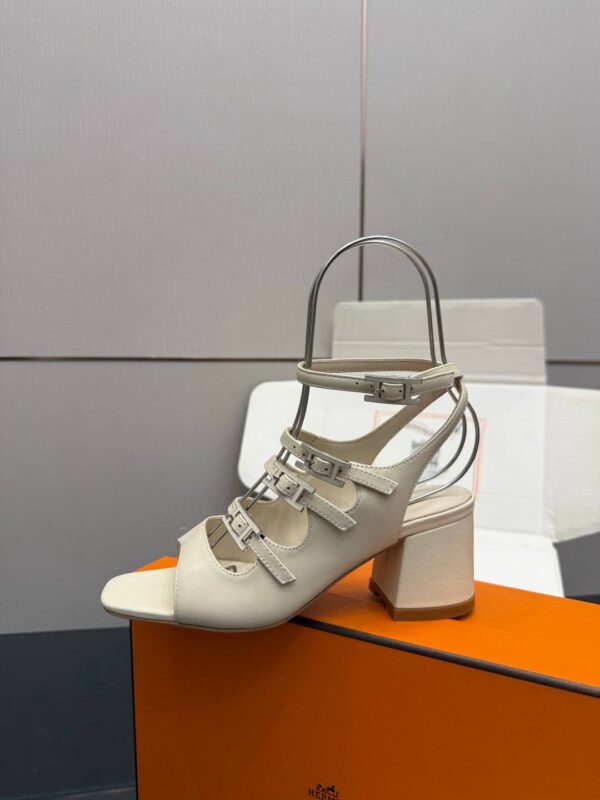 Босоножки Hermes