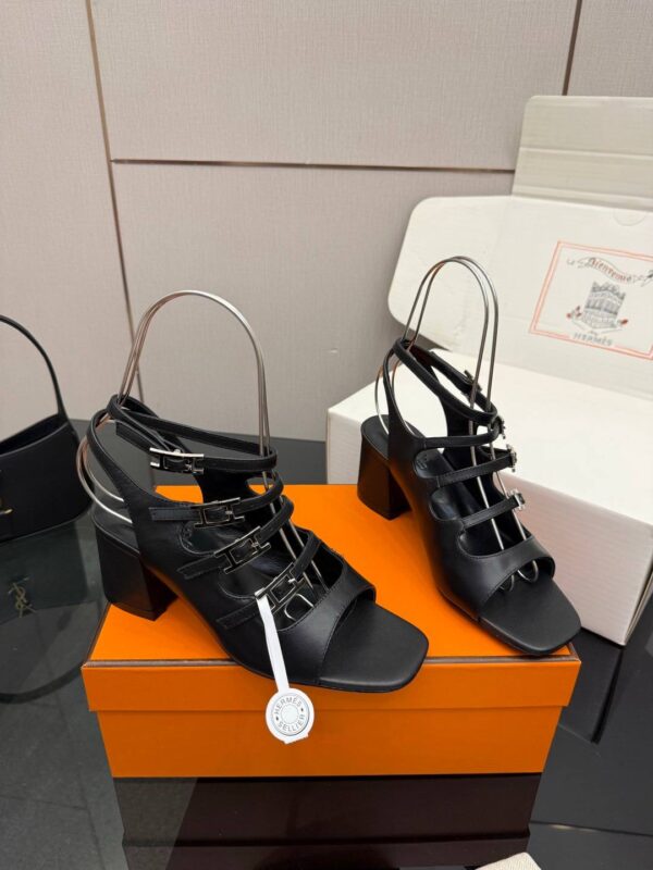 Босоножки Hermes