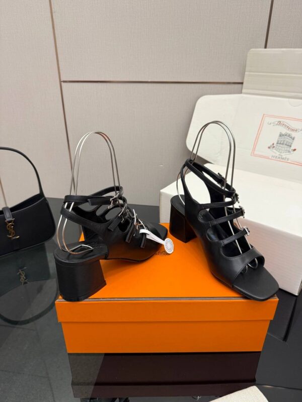 Босоножки Hermes