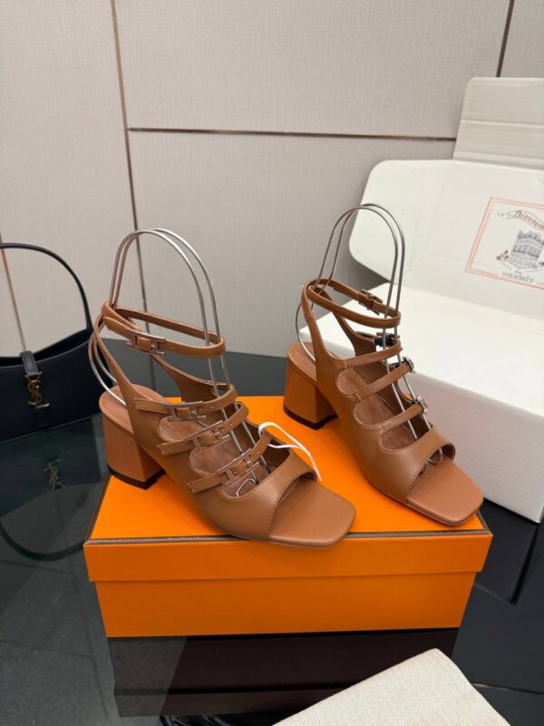 Босоножки Hermes