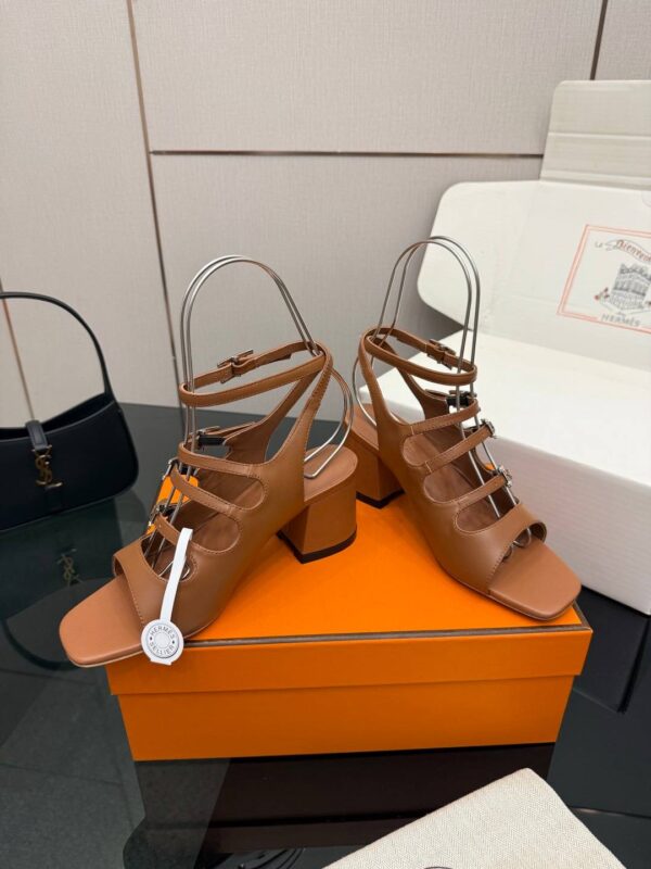 Босоножки Hermes