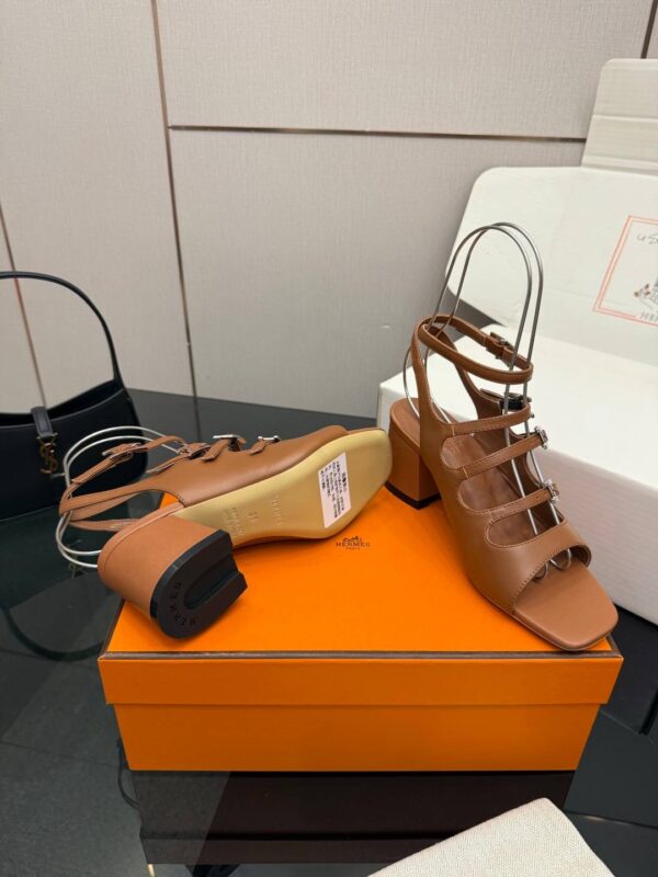 Босоножки Hermes