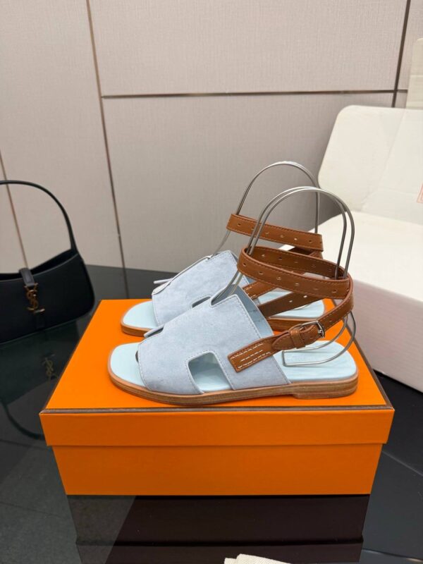 photo_2026-03-08_04-07-56 Сандалии Hermes