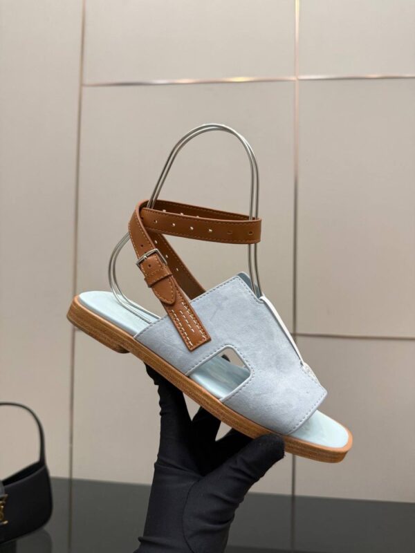 photo_2026-03-08_04-08-00 Сандалии Hermes