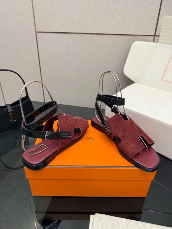 Сандалии Hermes