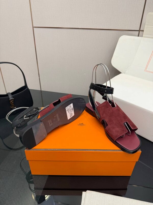 Сандалии Hermes