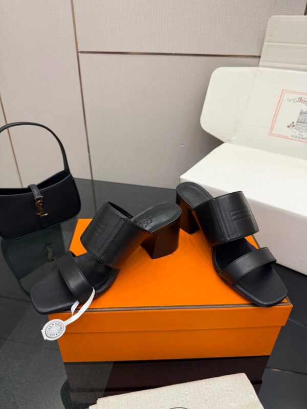 photo_2026-03-08_14-36-07 Сандалии на каблуке Hermes