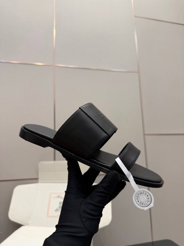 Сандалии Hermes