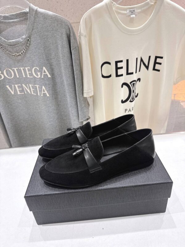 Лоферы замшевые YSL