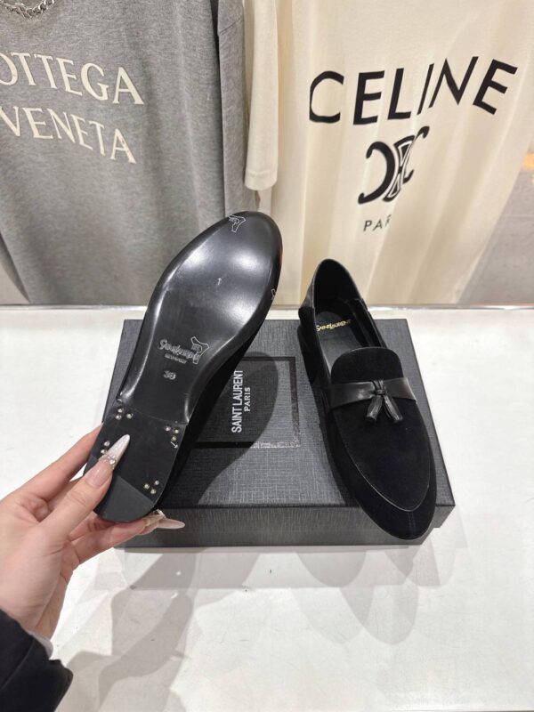 Лоферы замшевые YSL