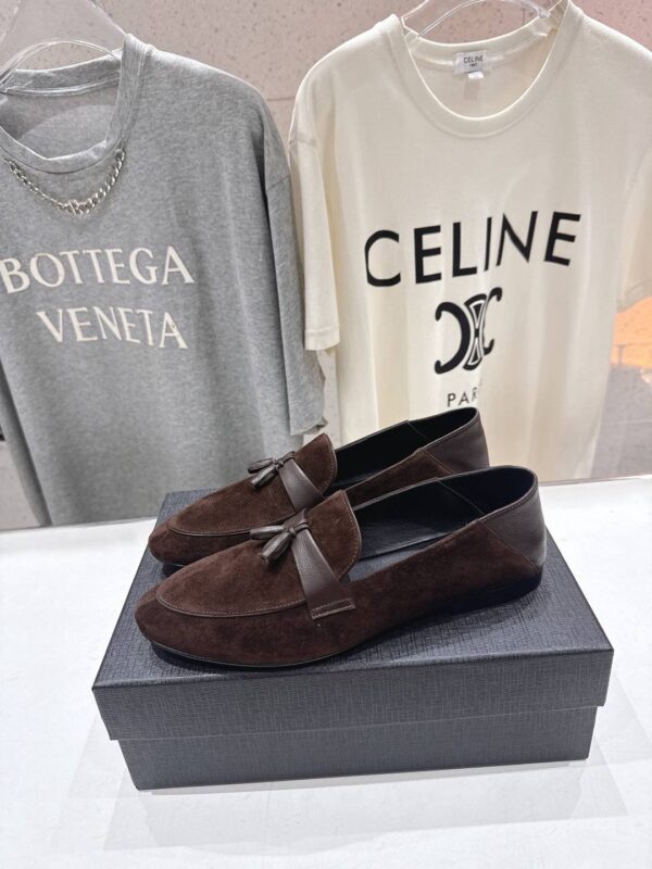 Лоферы замшевые YSL