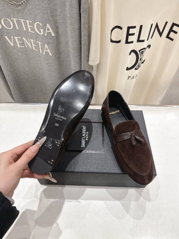 Лоферы замшевые YSL