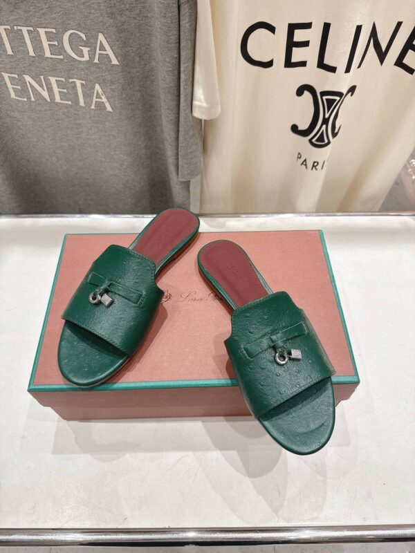 Шлепанцы Loro Piana