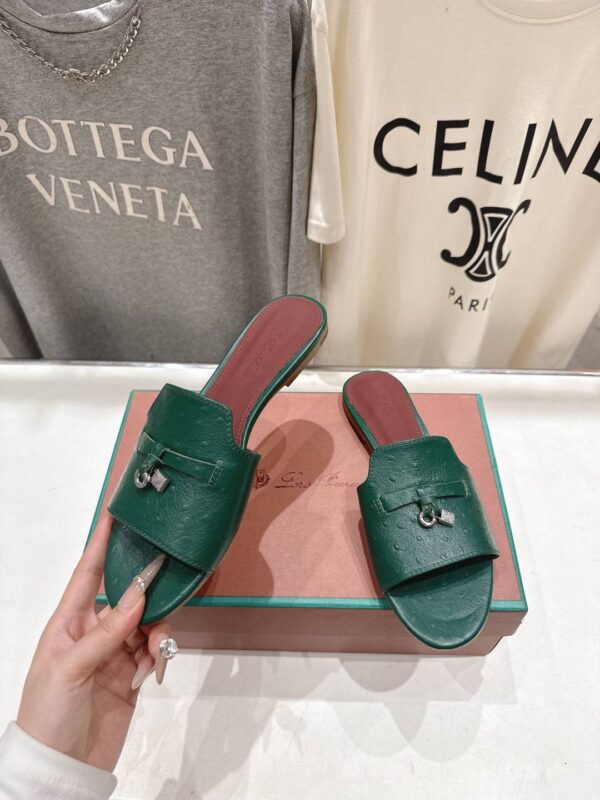 Шлепанцы Loro Piana