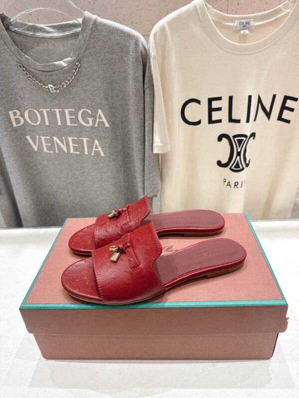 Шлепанцы Loro Piana