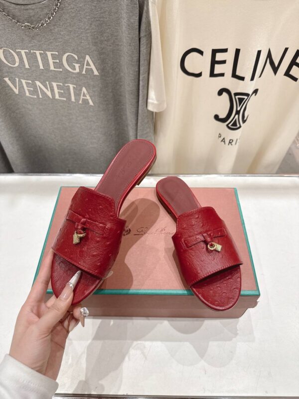 Шлепанцы Loro Piana