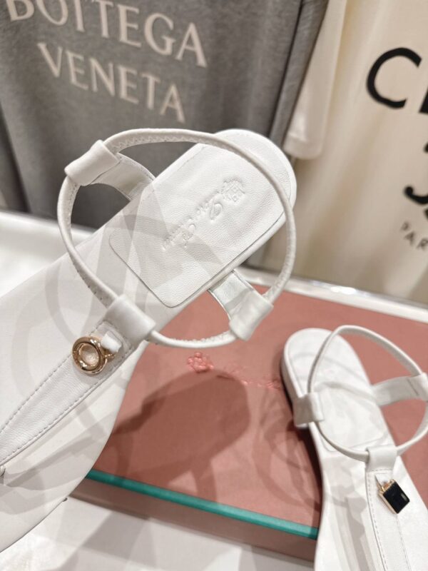 photo_2026-03-12_07-34-57 Сандалии Loro Piana