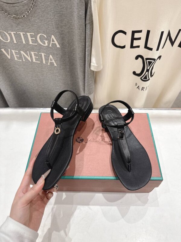 Сандалии Loro Piana