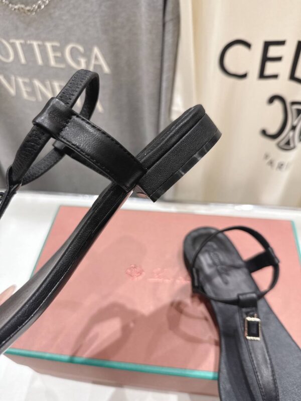 Сандалии Loro Piana