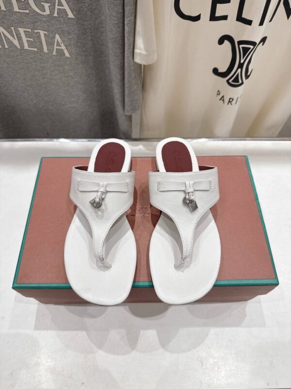 photo_2026-03-12_10-24-11 Шлепанцы Loro Piana