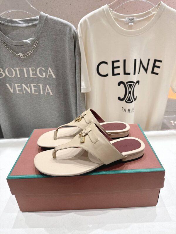 Шлепанцы Loro Piana