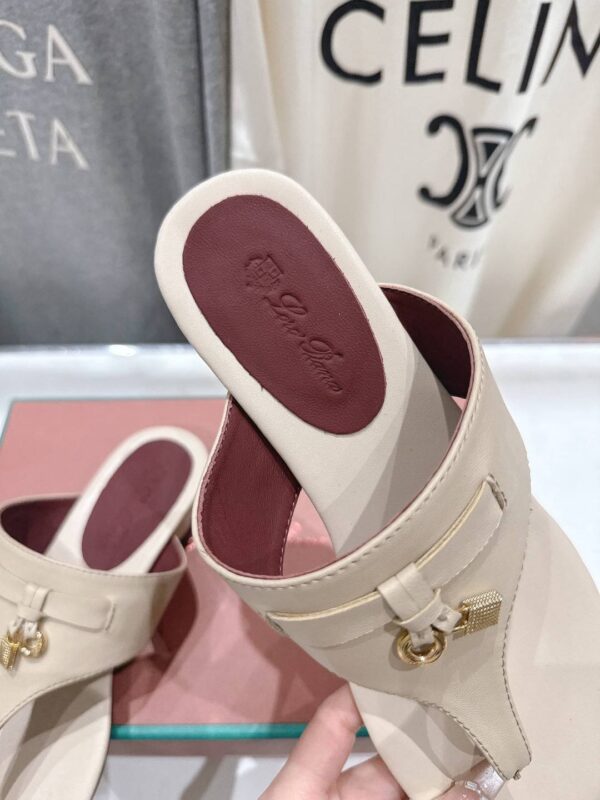 Шлепанцы Loro Piana