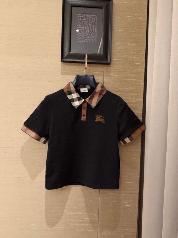 photo_2026-03-14_10-45-09 Костюм с юбкой Burberry