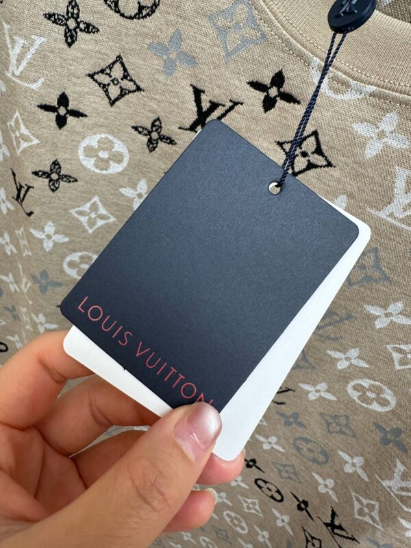 photo_2026-03-18_04-35-33 Футболка Louis Vuitton