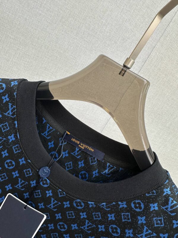 photo_2026-03-18_04-42-50 Футболка Louis Vuitton