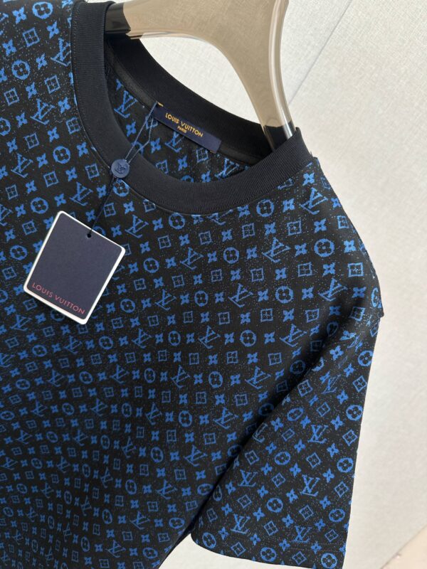 photo_2026-03-18_04-42-52 Футболка Louis Vuitton