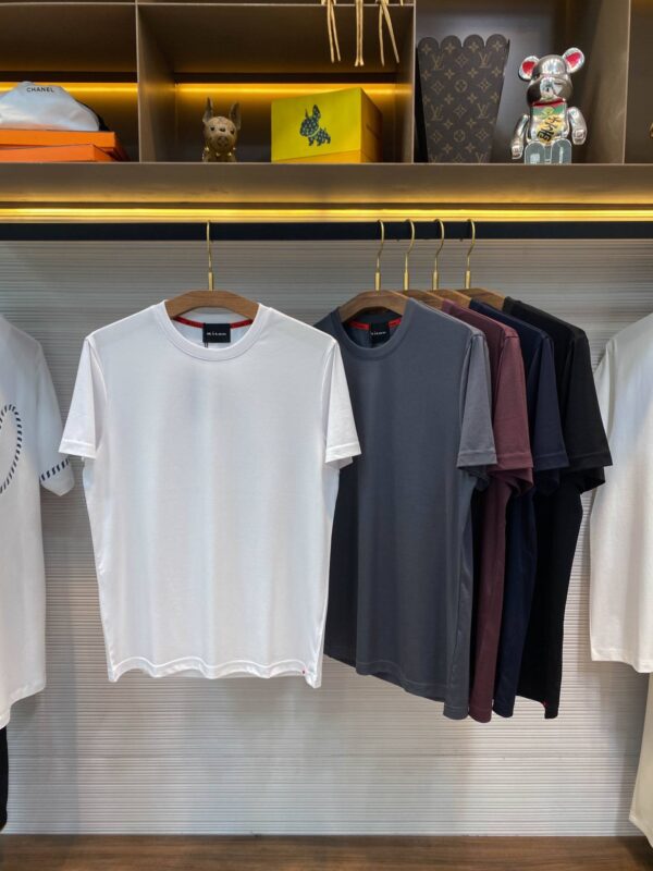 Футболка Kiton