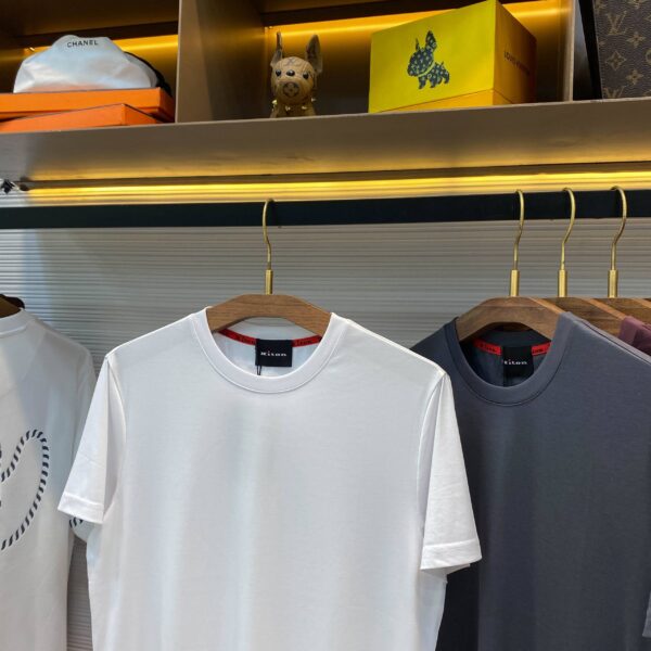 Футболка Kiton