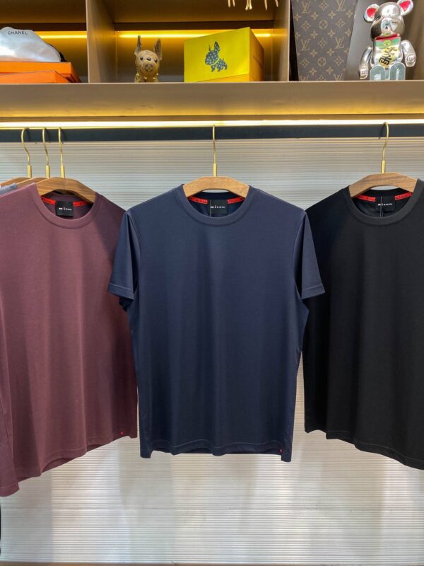 Футболка Kiton