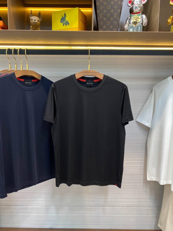 Футболка Kiton