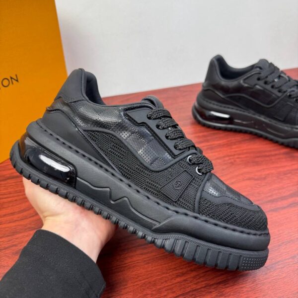 Кроссовки Louis Vuitton