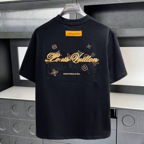 photo_2026-03-19_08-57-34 Футболка Louis Vuitton