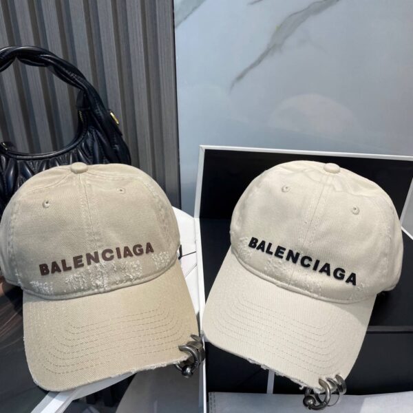 Кепка Balenciaga